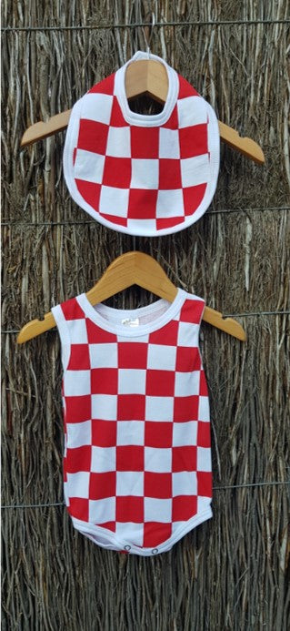 BABY UNISEX BIB-red/ white checks